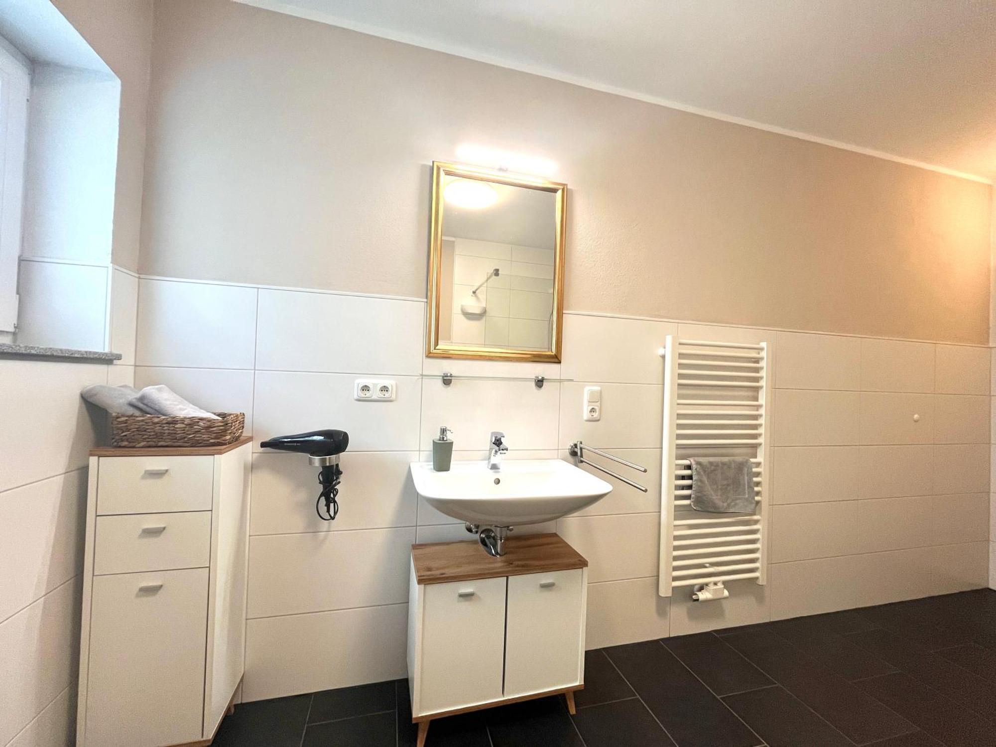 Ferienwohnung Sonnenterrasse, 1-4 Personen, 2 Schlafzimmer, Grosse Terrasse Müden Zewnętrze zdjęcie