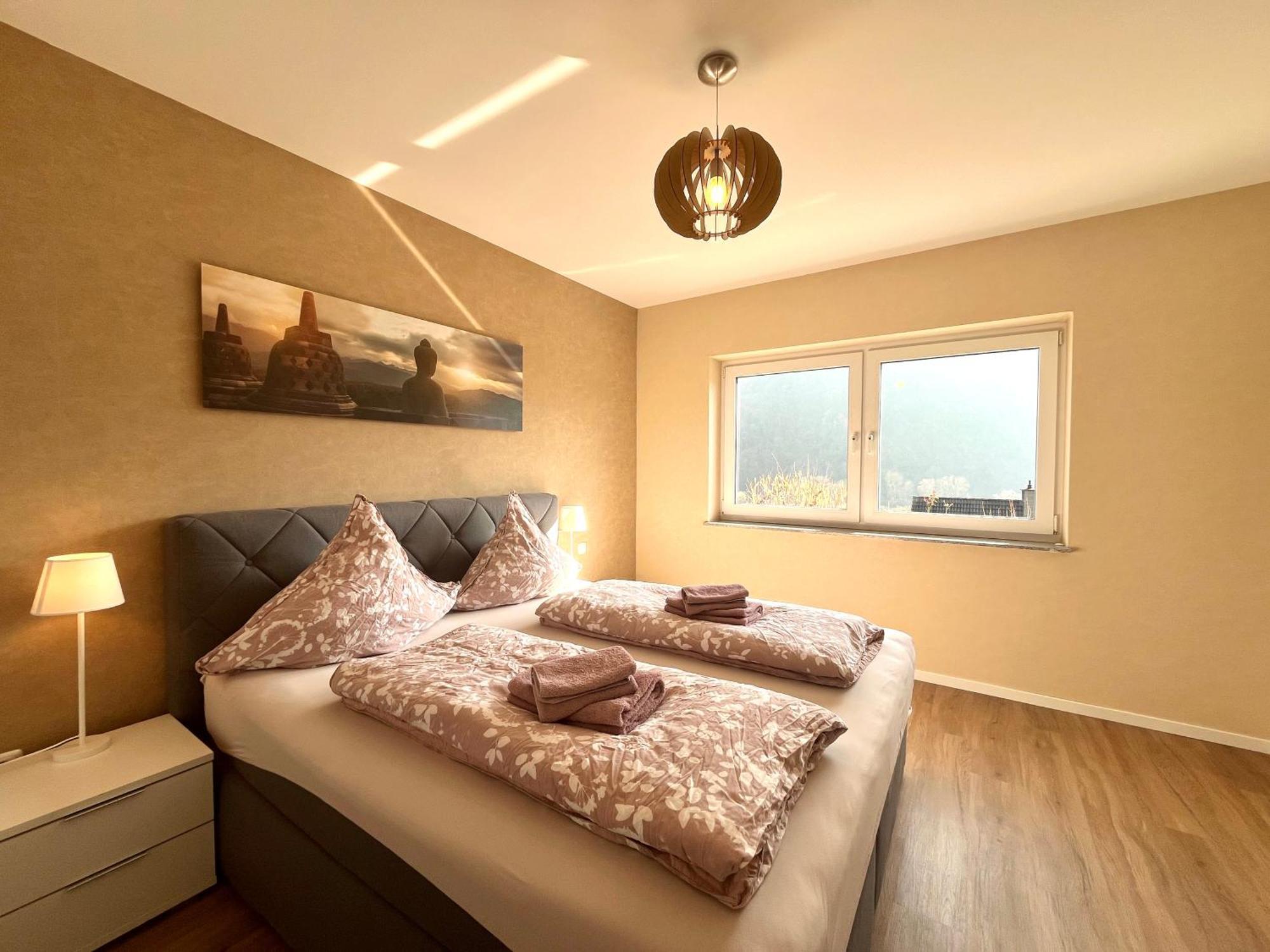 Ferienwohnung Sonnenterrasse, 1-4 Personen, 2 Schlafzimmer, Grosse Terrasse Müden Zewnętrze zdjęcie