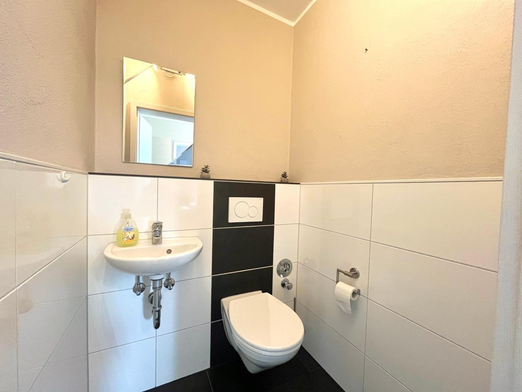 Ferienwohnung Sonnenterrasse, 1-4 Personen, 2 Schlafzimmer, Grosse Terrasse Müden Zewnętrze zdjęcie