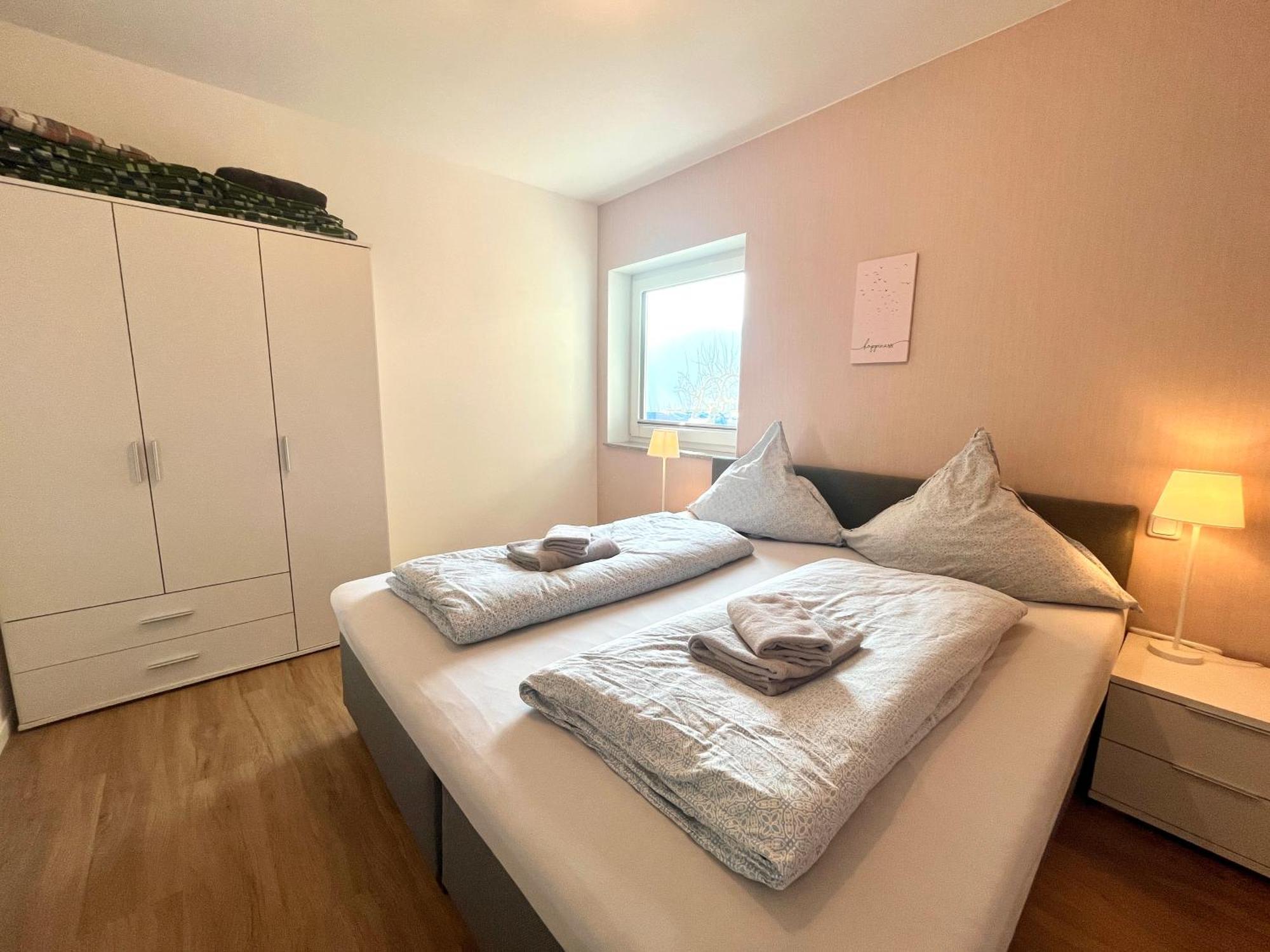 Ferienwohnung Sonnenterrasse, 1-4 Personen, 2 Schlafzimmer, Grosse Terrasse Müden Zewnętrze zdjęcie